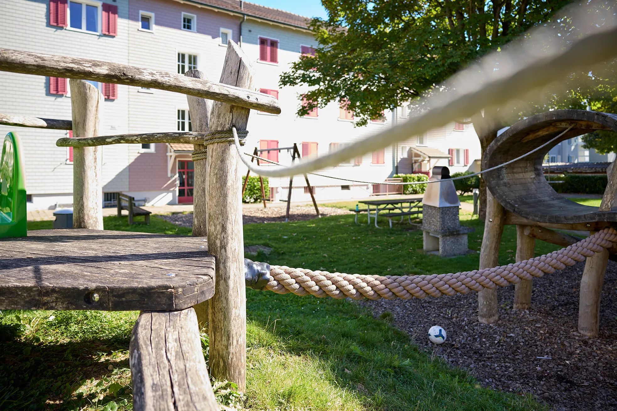 Zoom: wgw_wohnbau-genossenschaft_waldheim_winterthur_siedlung_weberstrasse_71-77_2.webp