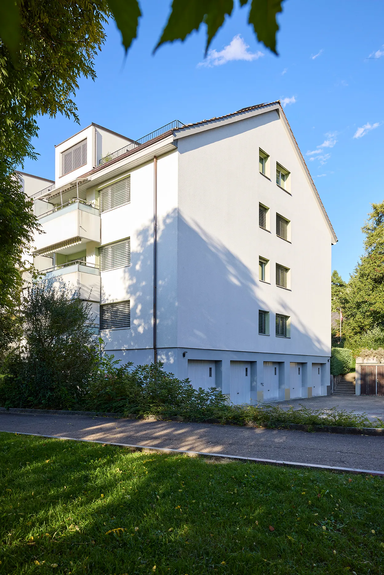 Zoom: wgw_wohnbau-genossenschaft_waldheim_winterthur_siedlung_im_gruntal_22-24_4.webp
