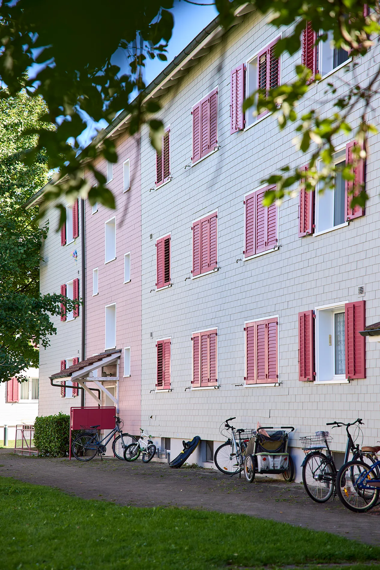 Zoom: wgw_wohnbau-genossenschaft_waldheim_winterthur_siedlung_weberstrasse_71-77_5.webp
